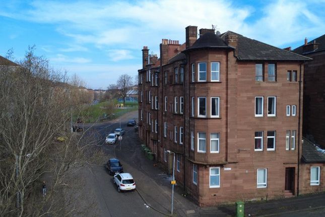 Lenzie Street, Springburn, Glasgow... 2 bed flat for sale