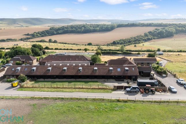 The Old Racecourse, Lewes BN7 7 bed detached house for sale