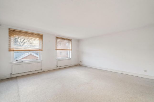 Hortensia Road, London, SW10 2 bed flat for sale
