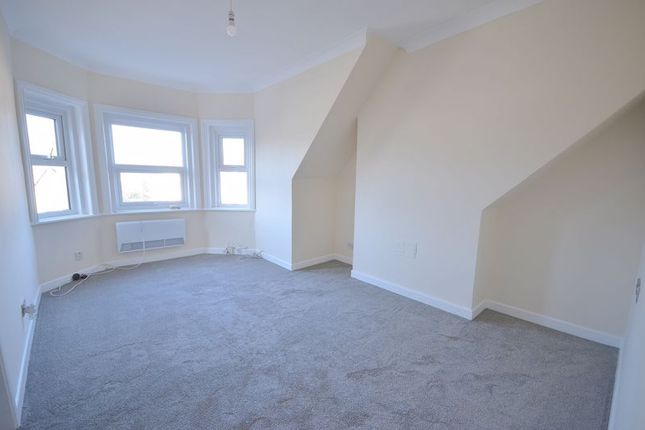 2 bed flat