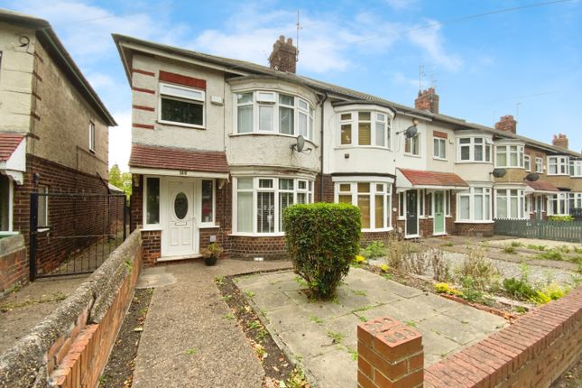 3 bed end terrace house