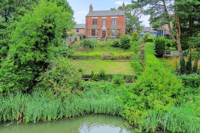 Mill Lane, St. Helens, WA9 4 bed detached house for sale