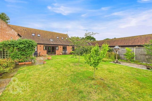 The Green, Freethorpe, Norwich 4 bed barn conversion for sale