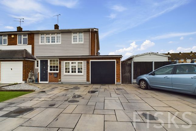 Stansfield Road, Benfleet, SS7 3 bed end of terrace house for sale