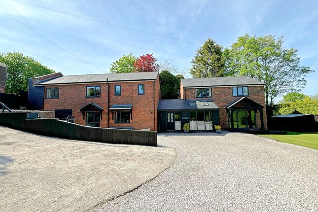 Chorley Road, Westhoughton, BL5 8 bed detached house for sale