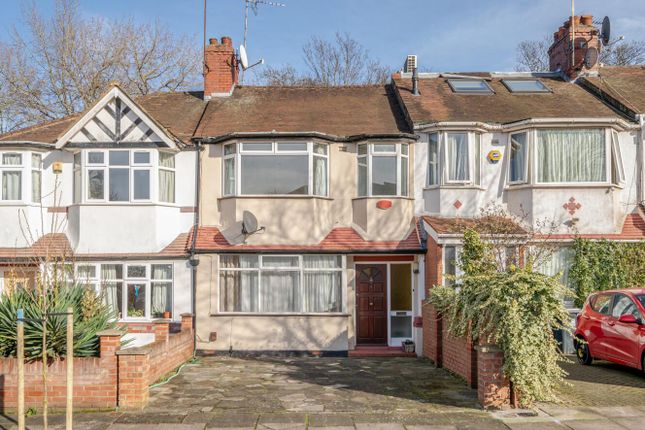 Cleveley Crescent, Ealing, London, W5 3 bed terraced house for sale