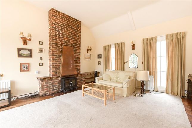 Laglands Close, Reigate, Surrey 4 bed link detached house for sale