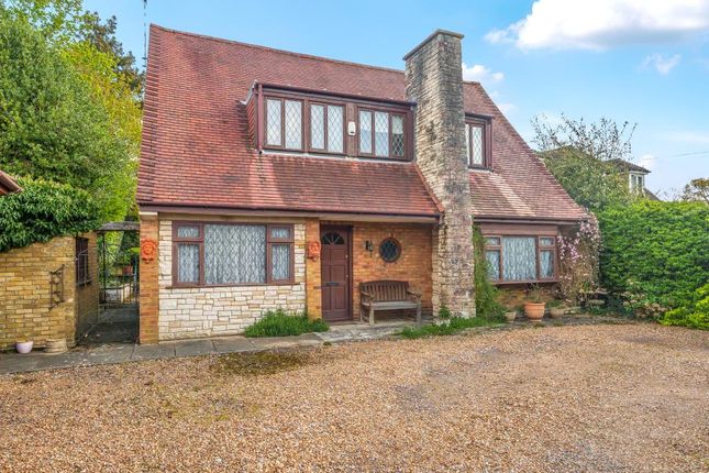 Camberley,  Surrey,  GU15 4 bed detached house for sale