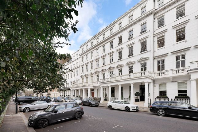 Lowndes Square, London, SW1X 10 bed townhouse for sale