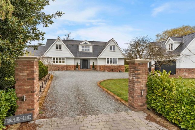 South Hanningfield Road, Chelmsford CM3 4 bed detached house for sale