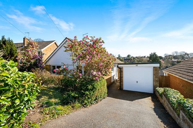 Jonas Drive, Wadhurst, TN5 2 bed detached bungalow for sale