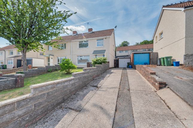 Dovey Close, Rumney, CF3 1RJ 3 bed semi