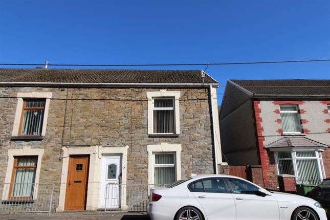 2 bed end terrace house