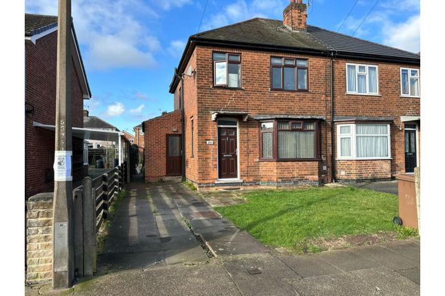 3 bedroom semi-detached house for sale