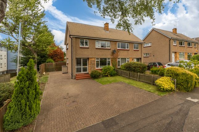 3 bedroom semi-detached villa for sale