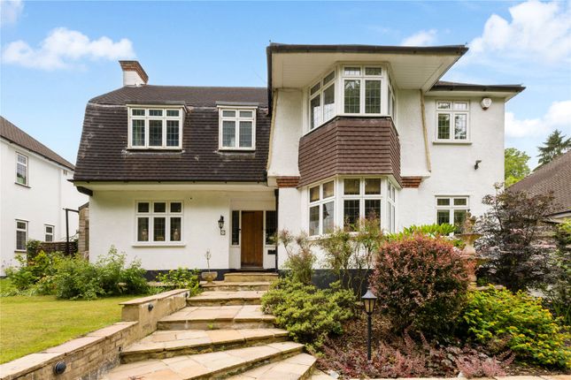 Moor Lane, Rickmansworth... 5 bed detached house for sale