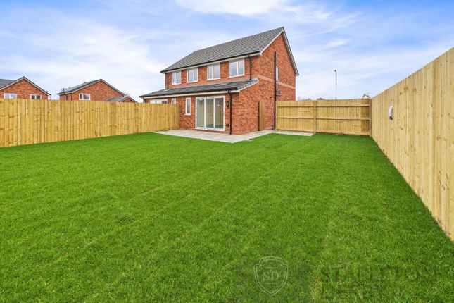3 bedroom semi-detached house for sale