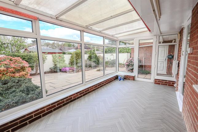 Broadfields, Calverton 3 bed detached bungalow for sale