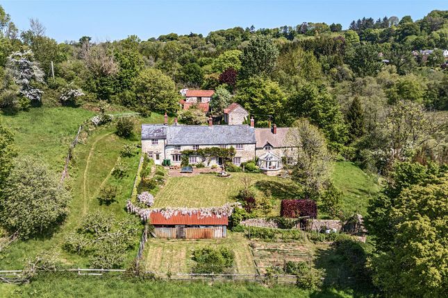 6 bedroom country house for sale