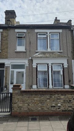 3 bed terraced house