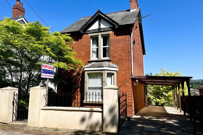 Parkhill, Lydney GL15 2 bed detached house for sale