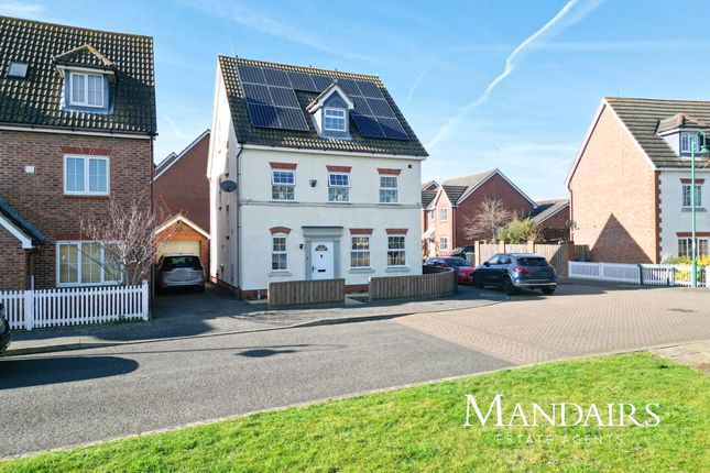 6 bedroom detached house for sale