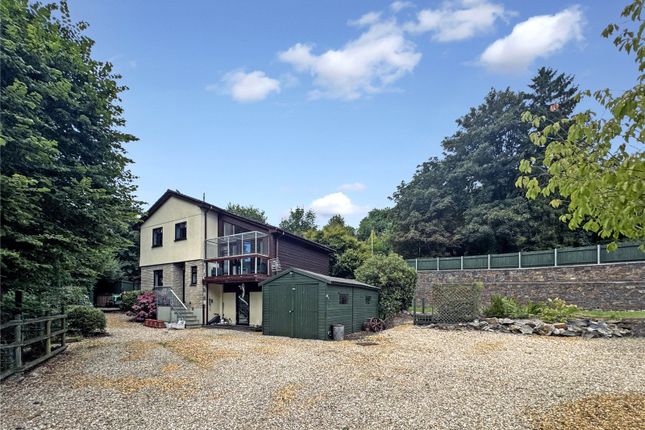 Brookside Close, Cornwall PL15 3 bed detached house for sale