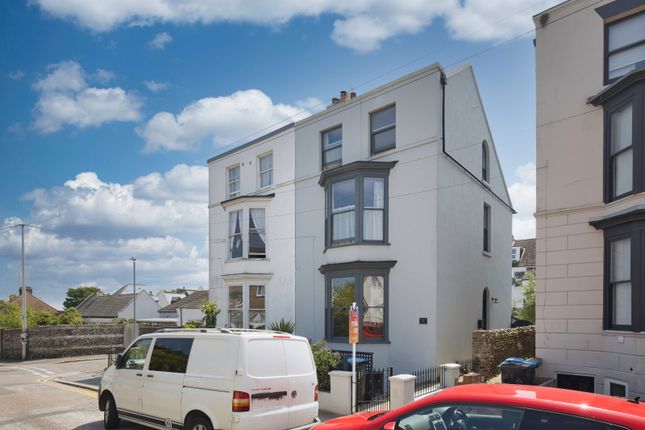 Cannonbury Road, Ramsgate, CT11 5 bed semi
