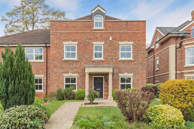Breedons Hill, Pangbourne, Berkshire 4 bed flat for sale