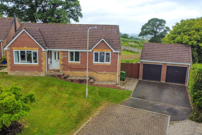 Stone Close, Honiton 3 bed detached bungalow for sale