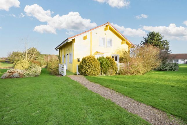 2 bedroom detached house for sale
