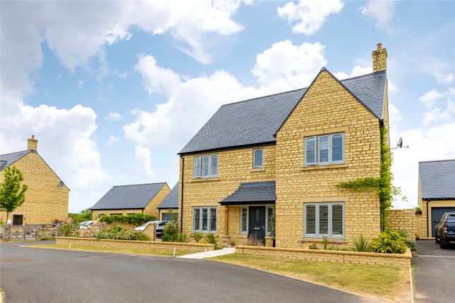 Heavens Rise, Ashton Keynes, Swindon... 4 bed detached house for sale