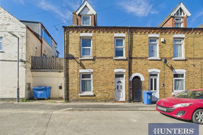 Havelock Crescent, Bridlington 3 bed end of terrace house for sale