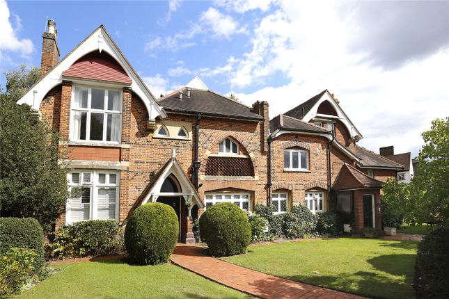 3 bed flat