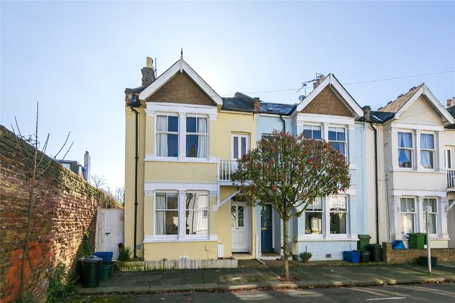 Seymour Gardens, Twickenham, TW1 1 bed apartment for sale
