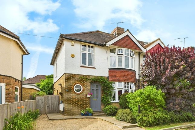 Chesworth Crescent, Horsham RH13 3 bed end of terrace house for sale