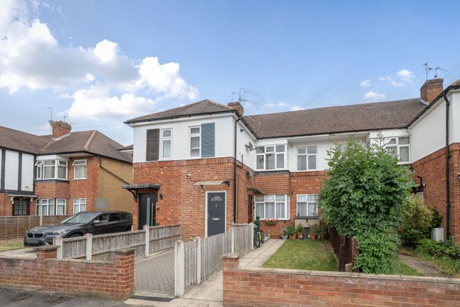 Beechwood Avenue, Ruislip, Middlesex 2 bed maisonette for sale