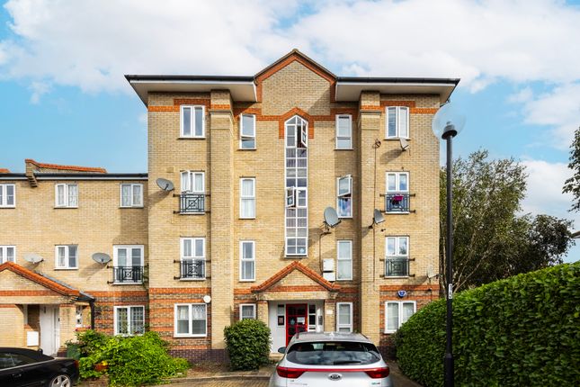 Tollgate Road, London E6 2 bed flat for sale
