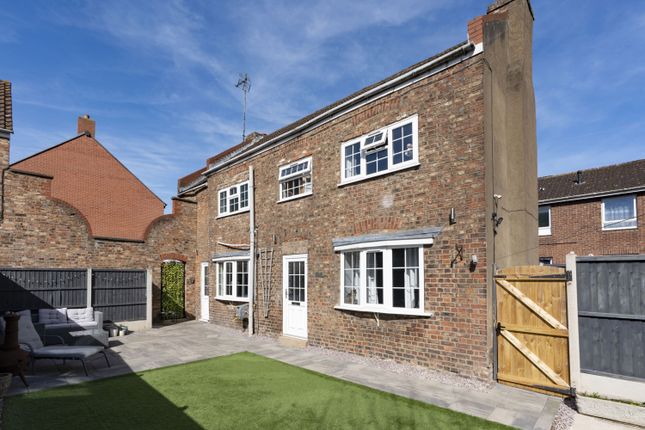 Foster Street, Boston, Lincolnshire... 2 bed detached house for sale
