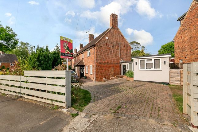 Snell Hatch, Crawley, West Sussex, RH11 3 bed semi