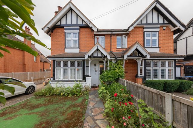 4 bedroom semi-detached house for sale