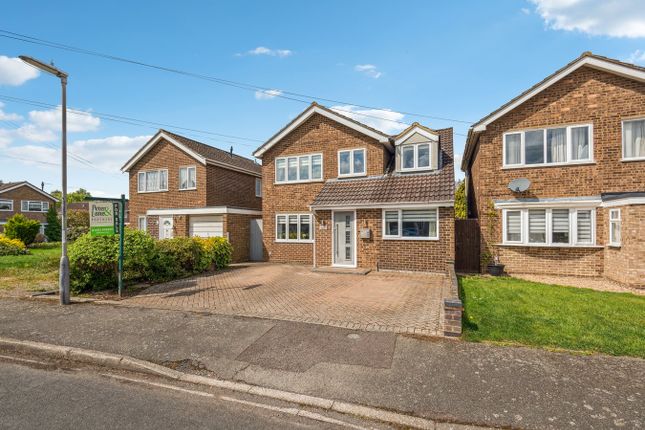 Weston Court, St Neots PE19 4 bed detached house for sale