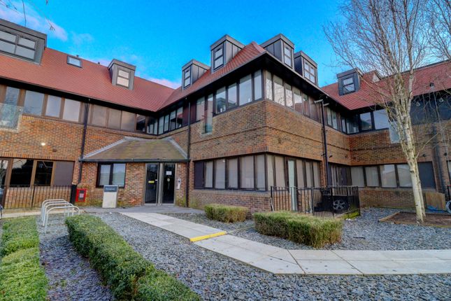 Oxford Road, High Wycombe HP14 1 bed apartment for sale