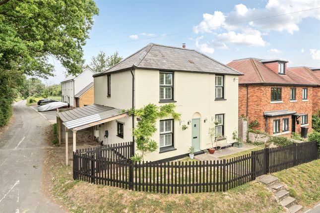 Gore Lane, Sandwich CT13 4 bed detached house for sale
