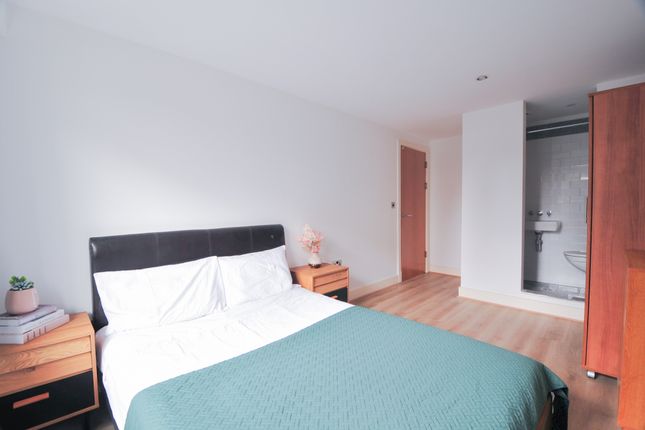 2 bed flat