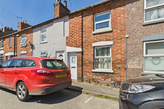 2 bed terraced house