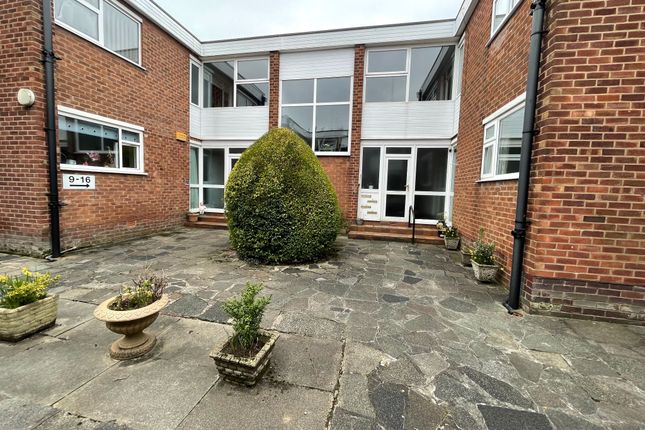 Manchester, Manchester M22 2 bed apartment for sale