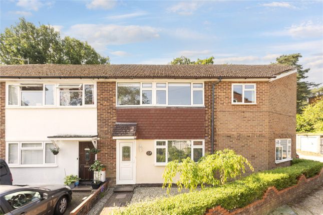 Greenvale Road, Woking GU21 5 bed end of terrace house for sale
