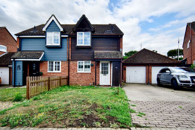 Marlowe Road, Larkfield, ME20 3 bed semi