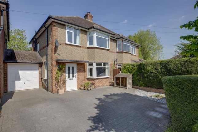 Totteridge Drive, High Wycombe HP13 3 bed semi